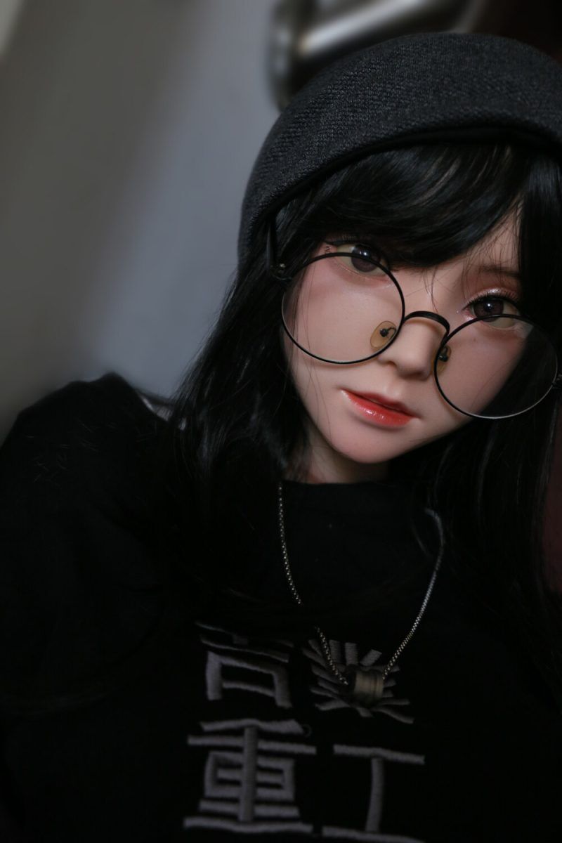 Picture of FUDOLL | 148cm/4ft10 C-cup Silicone Head Sex Doll – Edward