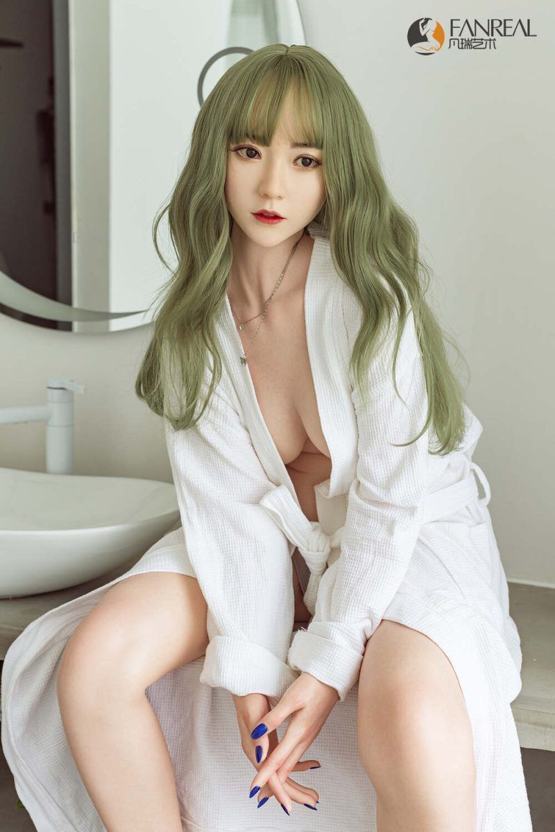 Picture of 158cm/5ft2 C-cup 33 KG FanReal Silicone Sex Doll – Qian