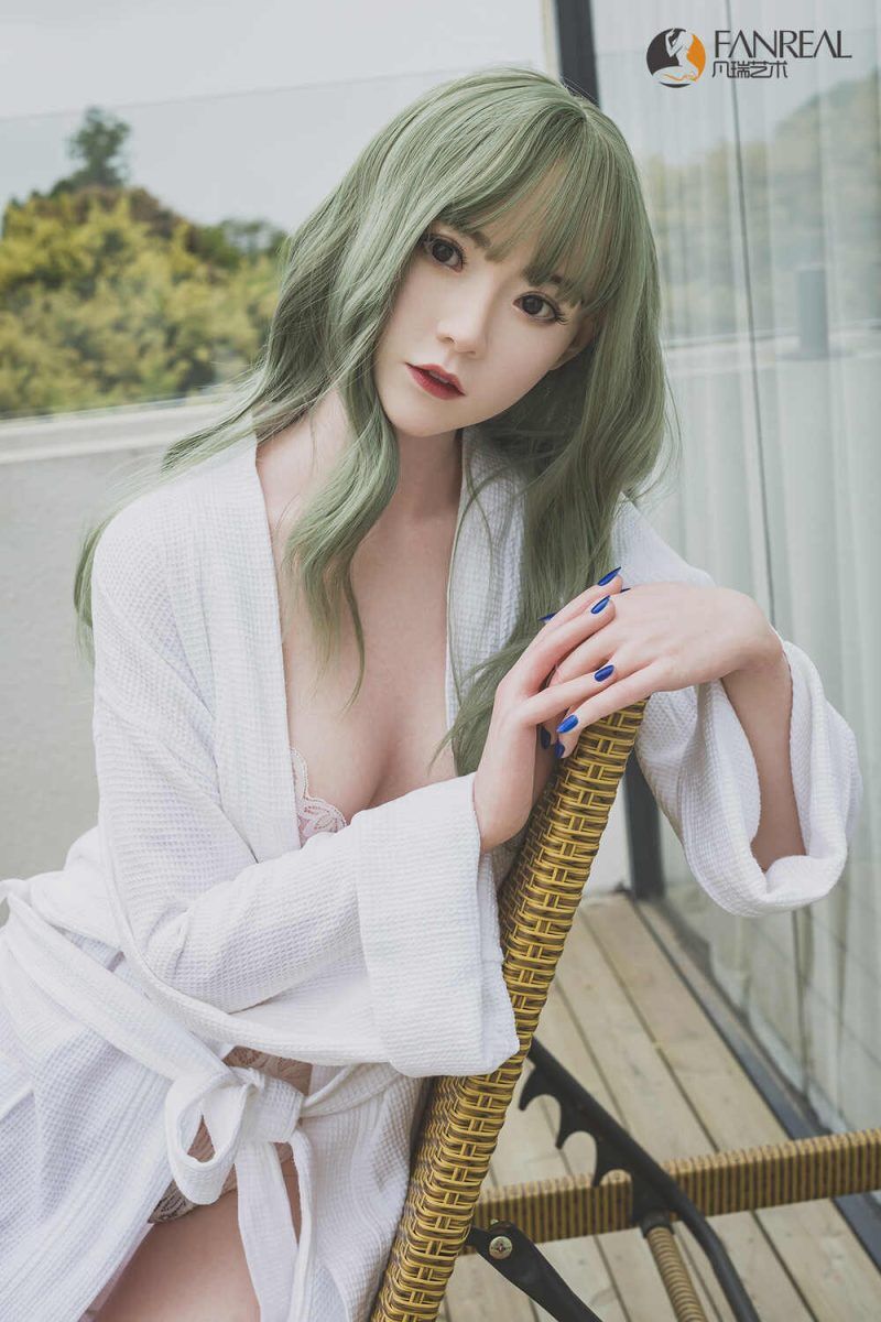 Picture of 158cm/5ft2 C-cup 33 KG FanReal Silicone Sex Doll – Qian
