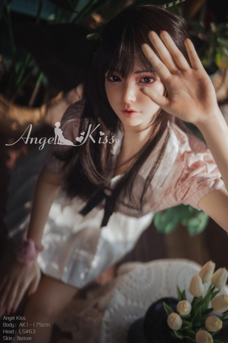 Picture of Angelkiss Doll | 175cm/5ft9 D-cup Silicone Sex Doll – Susie Pearson