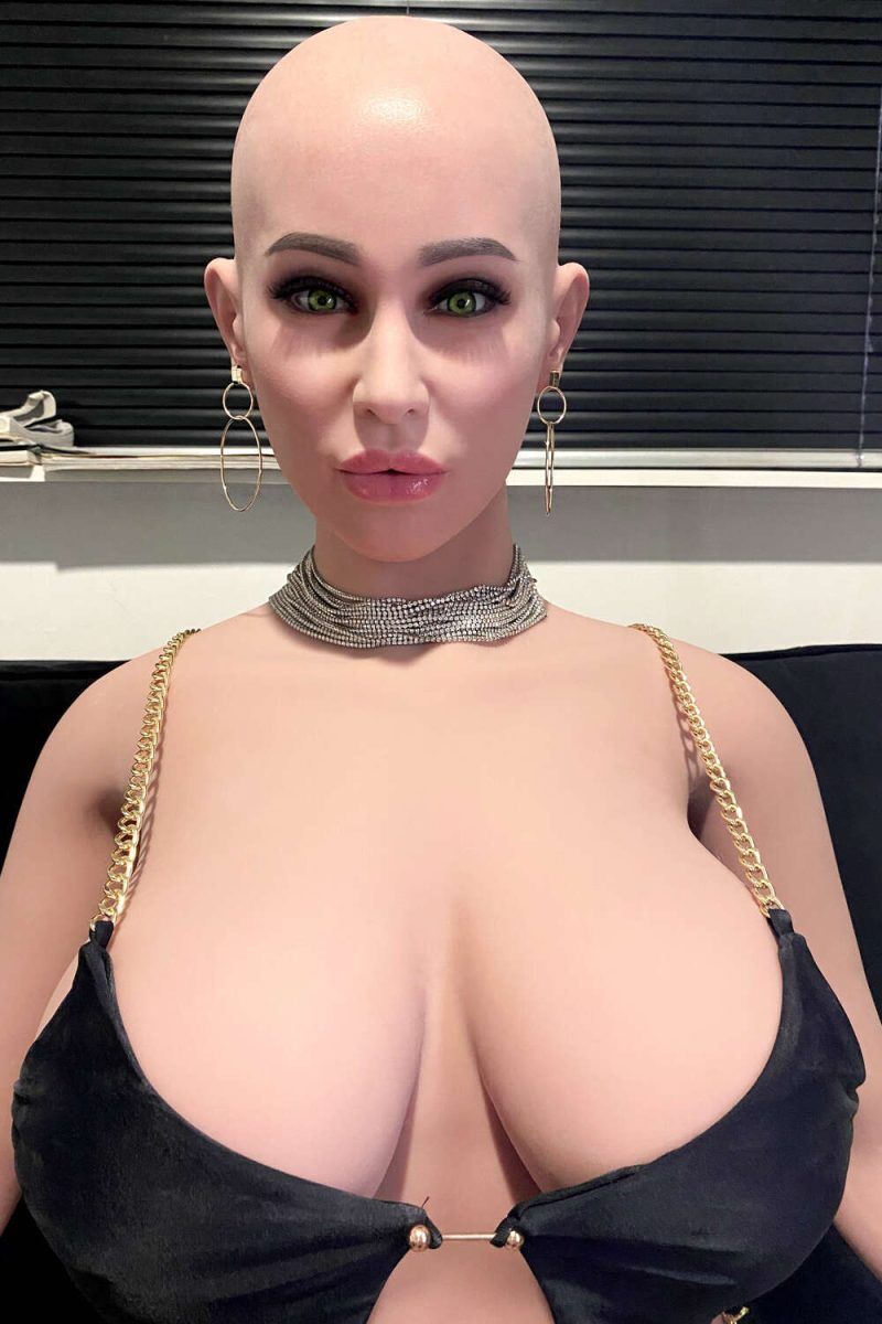 Picture of 170cm/5ft7 G-cup Silicone Head Sex Doll – Lauren Evans