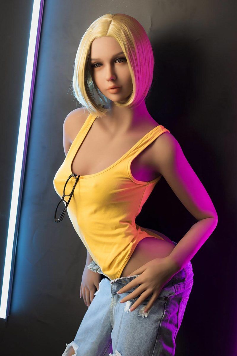 Picture of 166cm/5ft5 C-cup TPE Sex Doll – Mirta