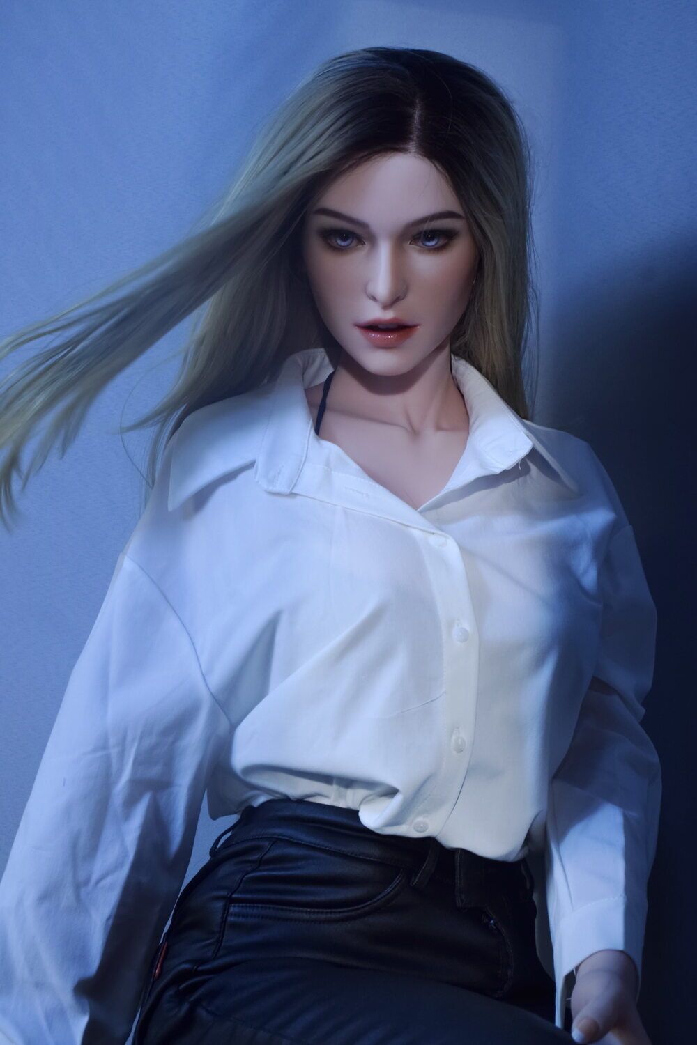 Picture of Elsababe Doll | 165cm/5ft5 Silicone Sex Doll – Tyler Grande