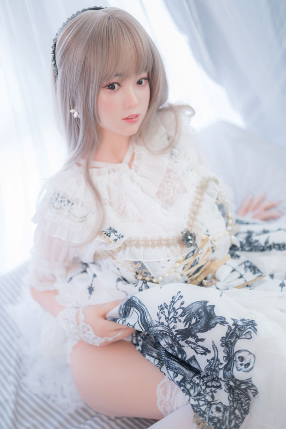 Picture of 150cm/4ft11 D-cup Silicone Head Sex Doll – Mia