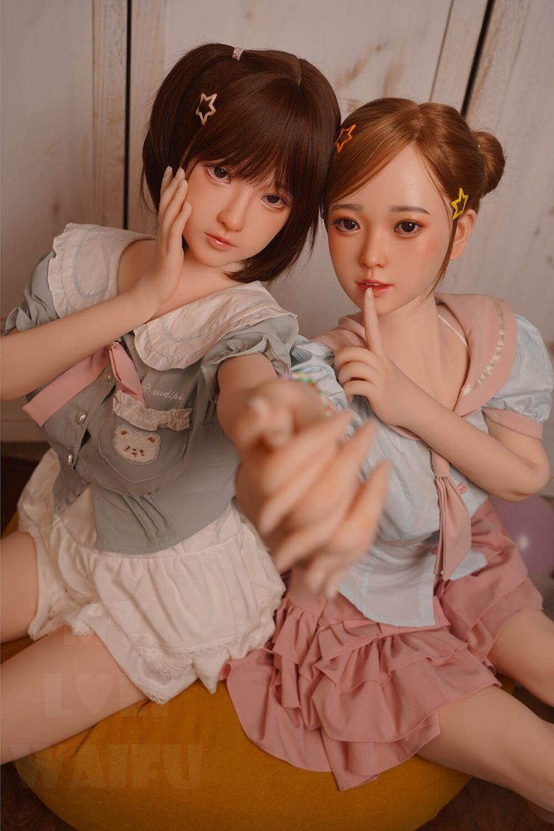 Picture of 148cm/4ft10 B-cup Silicone Head Sex Doll – Mia