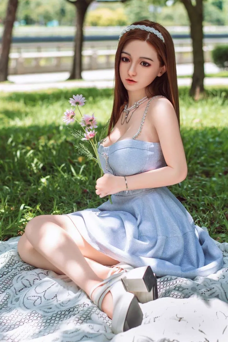 Picture of Yearndoll - 155cm/5ft1 C-cup Silicone Sex Doll – Meijia