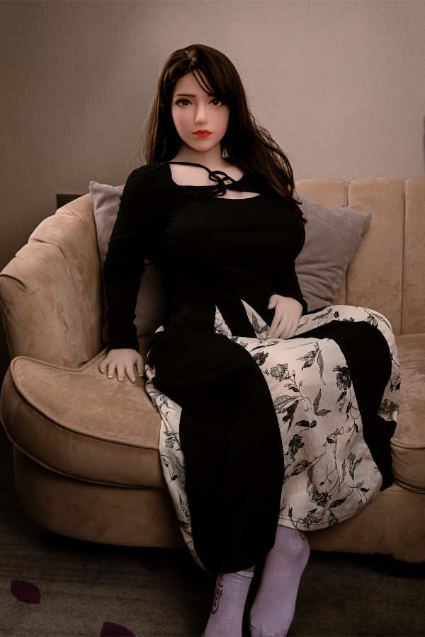 Picture of Asian Mature BBW Sex Doll Crimson 162cm
