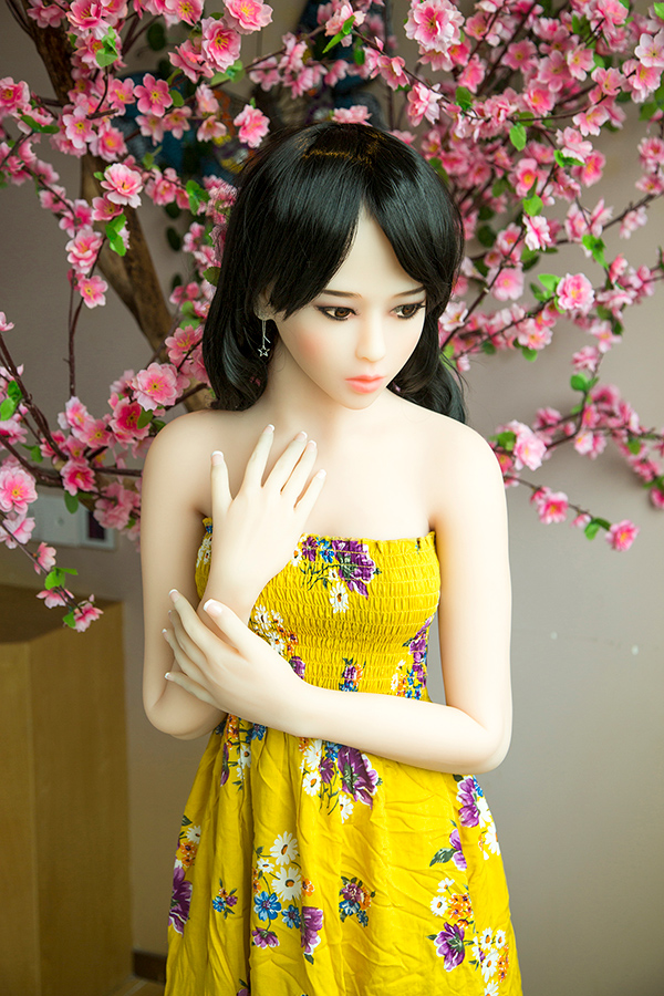 Picture of Skinny Small Boobs Sex Doll Cassarah 157cm