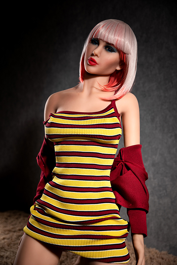 Picture of Mature Thick Lips C-Cup Sex Doll Endora 166cm