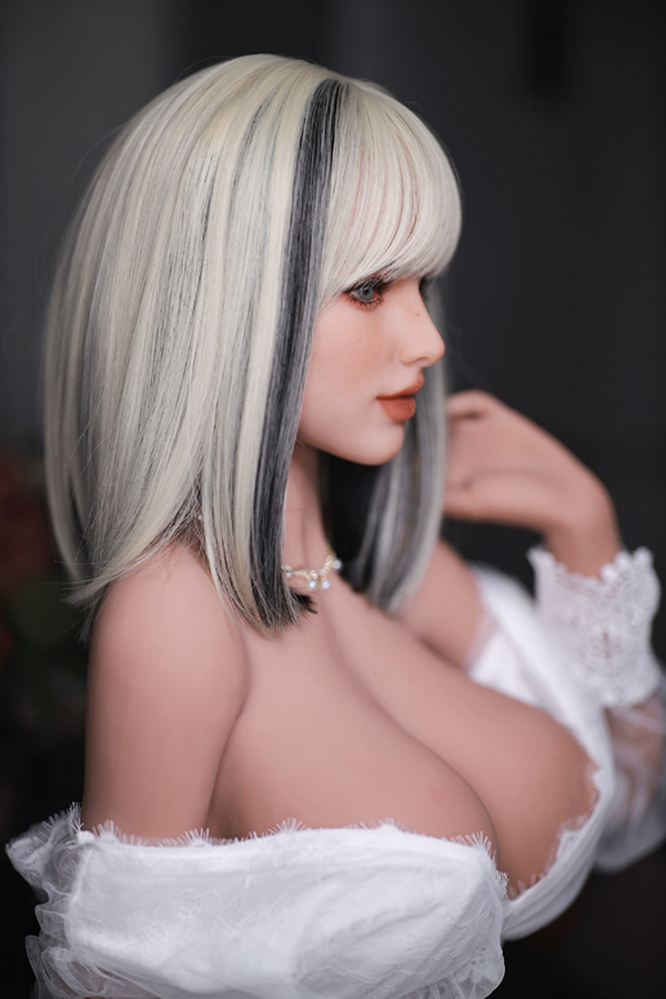 Picture of Beautiful European Mature Sex Doll Louise 158cm