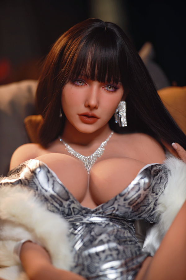 Picture of Realistic Latina Mature Sex Doll Anthea 156cm