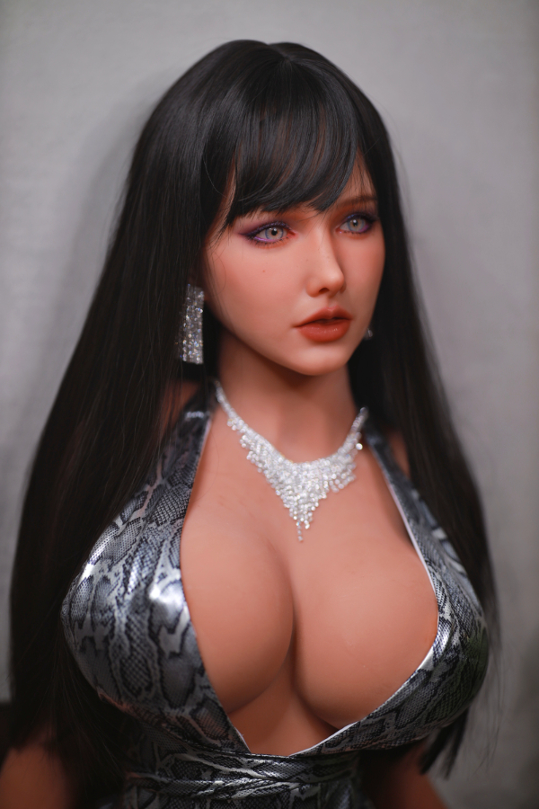 Picture of Realistic Latina Mature Sex Doll Anthea 156cm