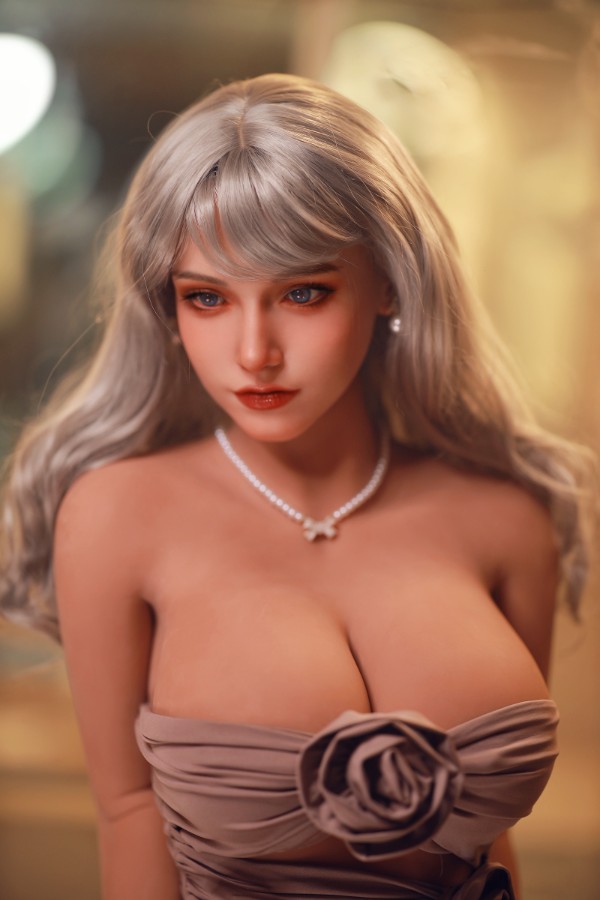 Picture of Lovely Big Boobs Silicone Head Sex Doll Luz 166cm