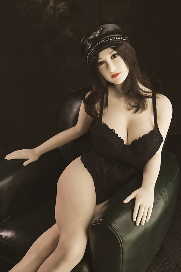 Picture of Tall Sex Doll With Big Breast Skylar 172cm