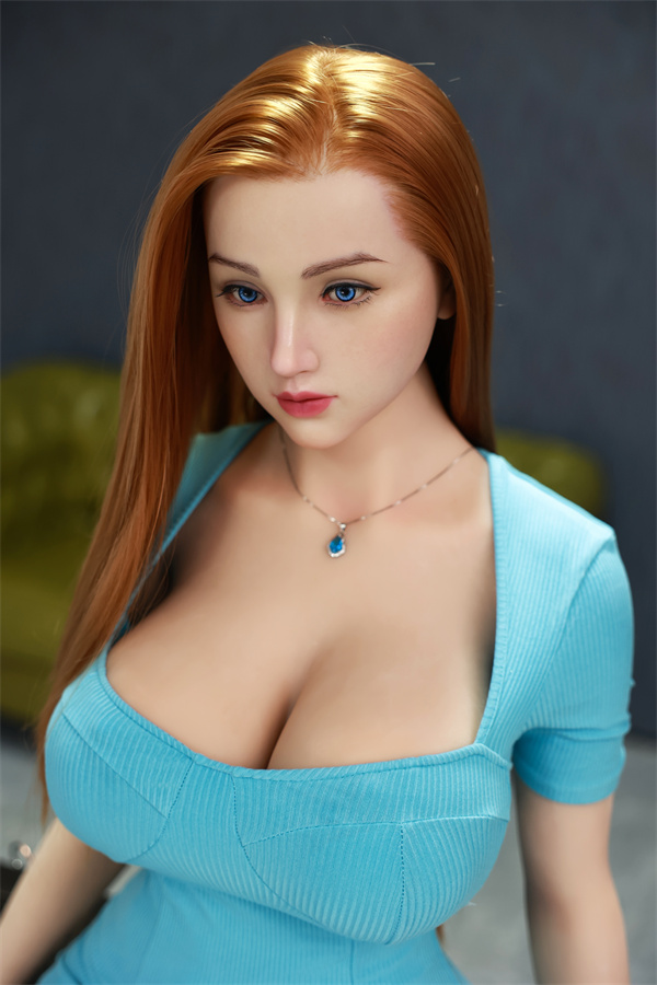 Picture of Blonde Mature Silicone Head Sex Doll Vanessa 172cm