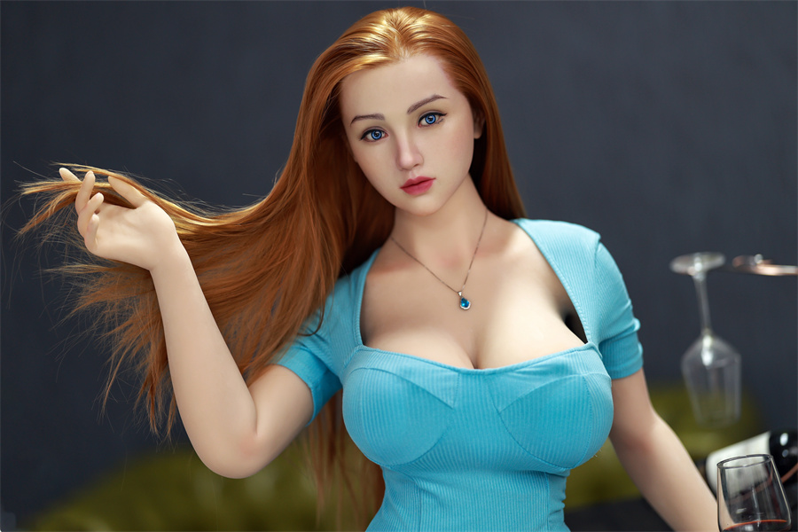 Picture of Blonde Mature Silicone Head Sex Doll Vanessa 172cm