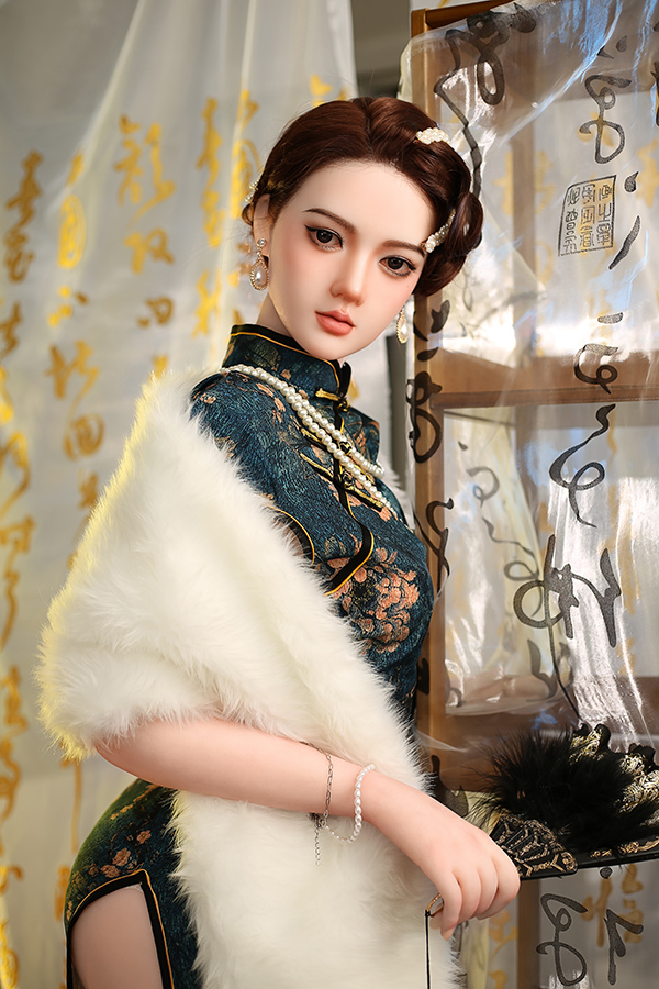 Picture of Chinese Mature Silicone Head Small Boobs Sex Doll Aileen 166cm