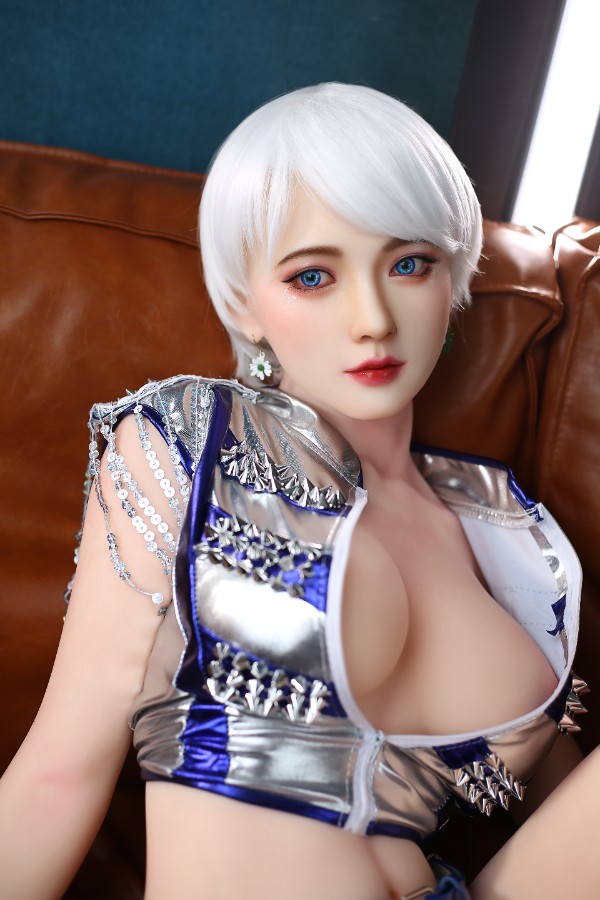 Picture of Asian Mature Silicone Head Sex Doll Elowen 166cm