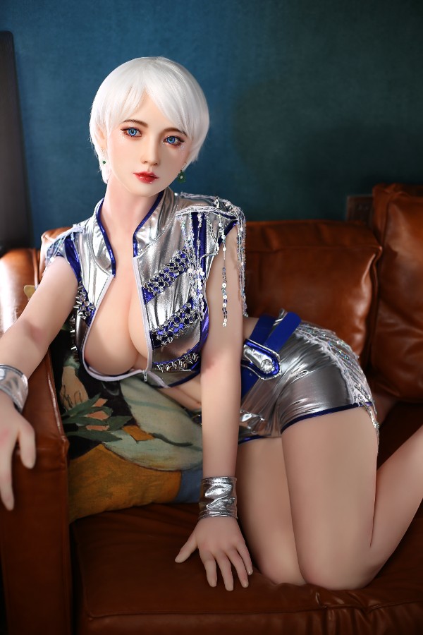 Picture of Asian Mature Silicone Head Sex Doll Elowen 166cm