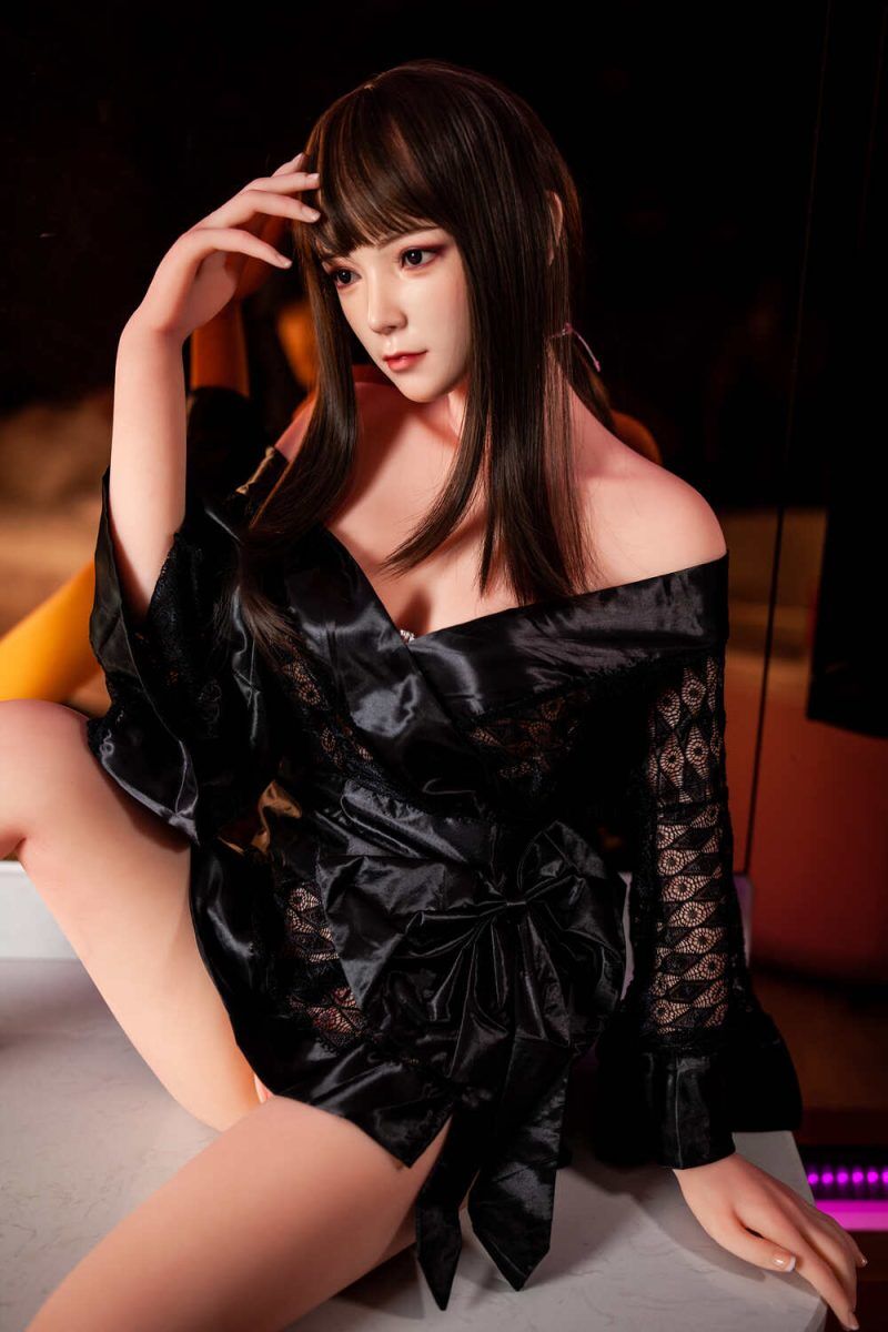 Picture of 158cm/5ft2 C-cup Silicone Head Sex Doll – Youran