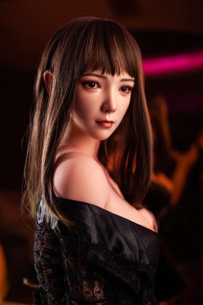 Picture of 158cm/5ft2 C-cup Silicone Head Sex Doll – Youran