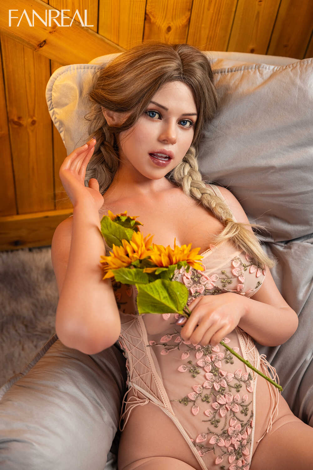 Picture of FanReal Dolls T109cm/3ft7 G-cup Silicone Sex Doll Torso – Carlee