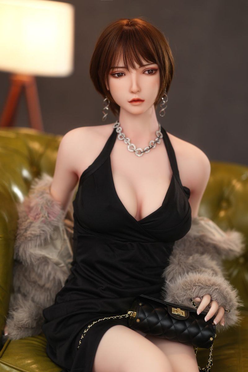 Picture of 158cm/5ft2 C-cup Silicone Head Sex Doll – Lengyue