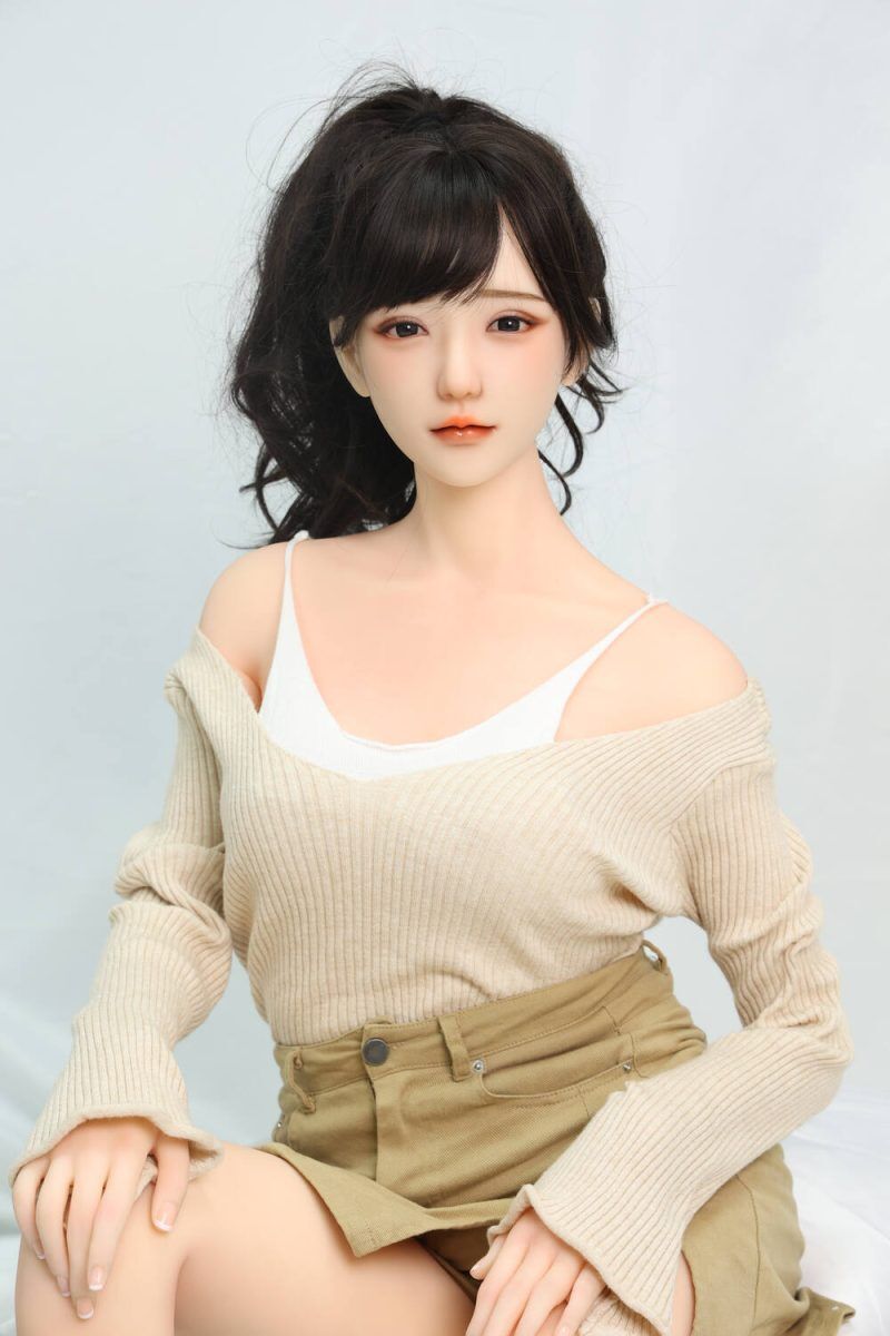 Picture of 158cm/5ft2 C-cup Silicone Head Sex Doll – Chulin