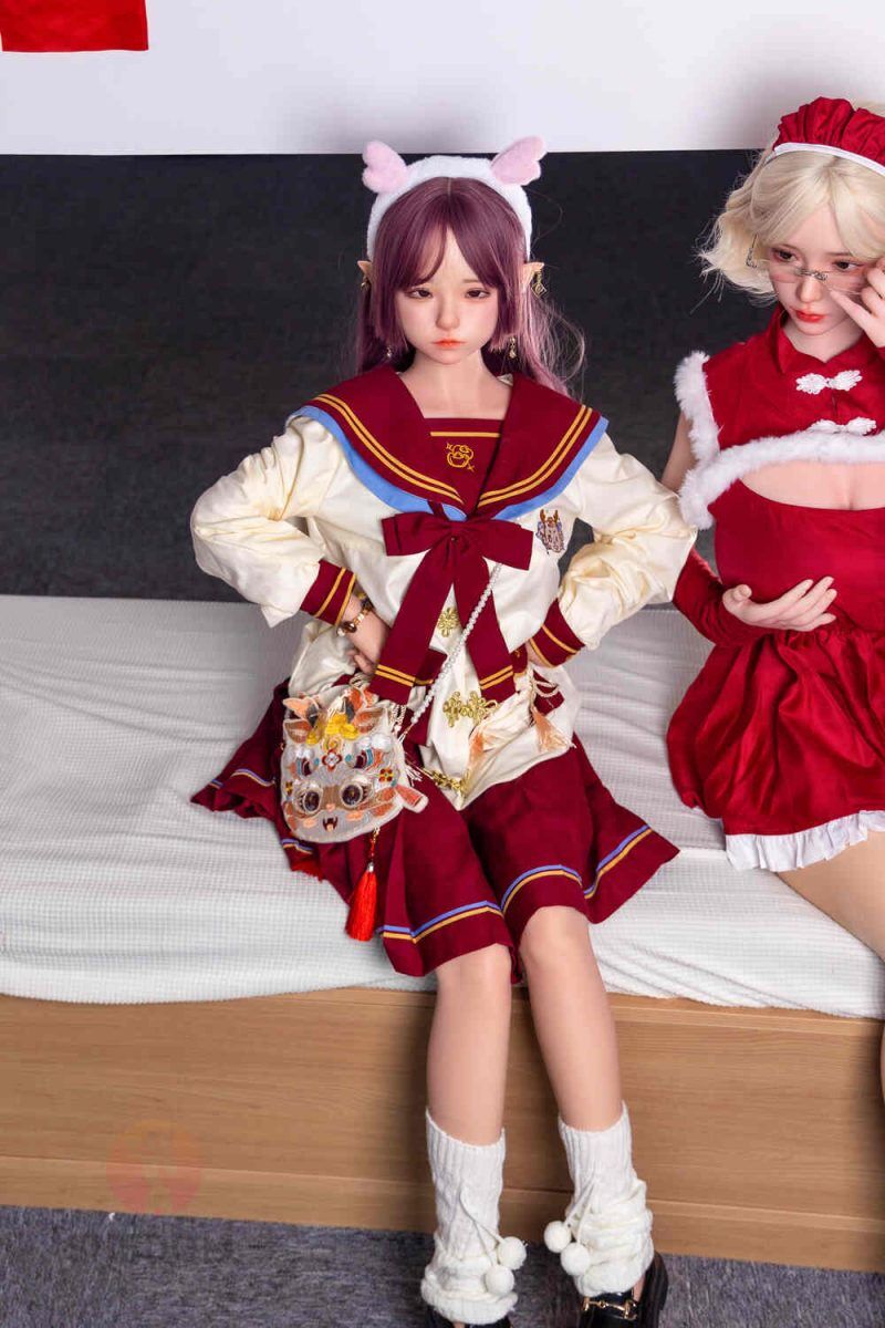 Picture of 148cm/4ft10 C-cup Silicone Head Sex Doll – Erin