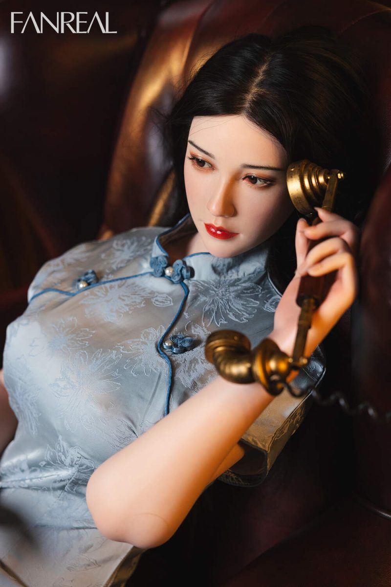 Picture of T109cm/3ft7 G-cup Silicone Sex Doll Torso – Vivi