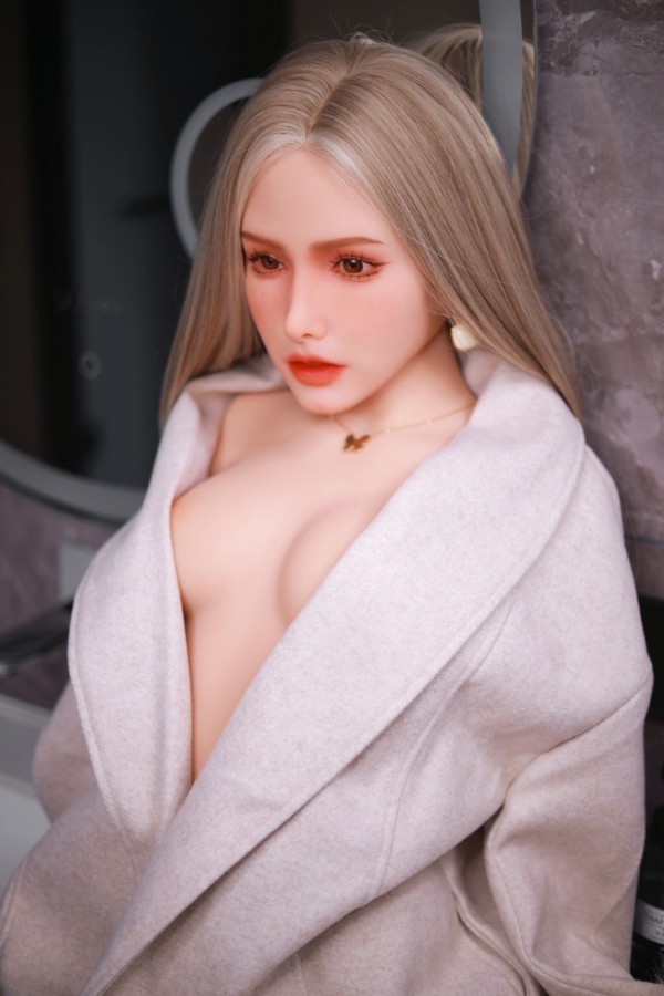 Picture of Blonde Skinny Small Boobs Sex Doll Torso Eulalia