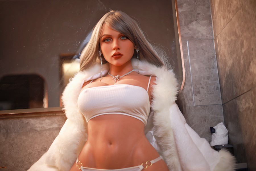 Picture of Silver Hair Big Booty Sex Doll Torso Seren