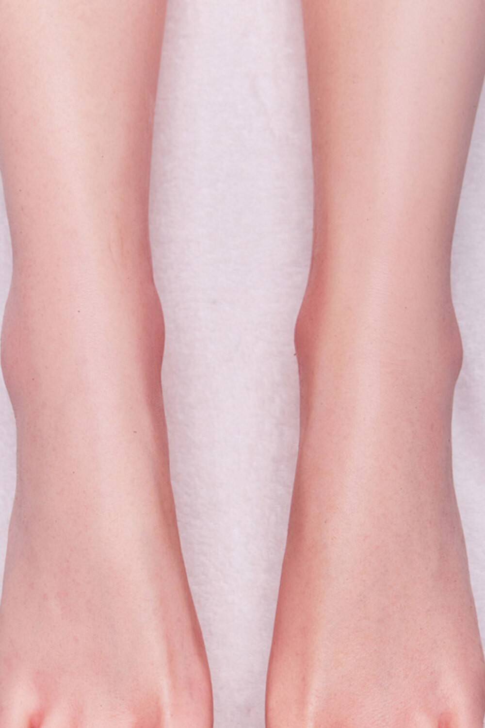 Picture of Sigafun 104cm/3ft5 55.1LB Silicone Sex Doll Legs