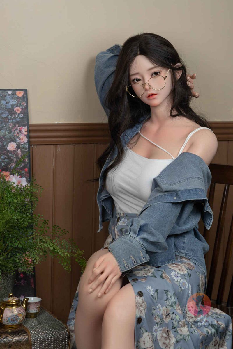 Picture of 165cm/5ft5 E-cup Silicone Head Sex Doll – Jiang Xiaowan