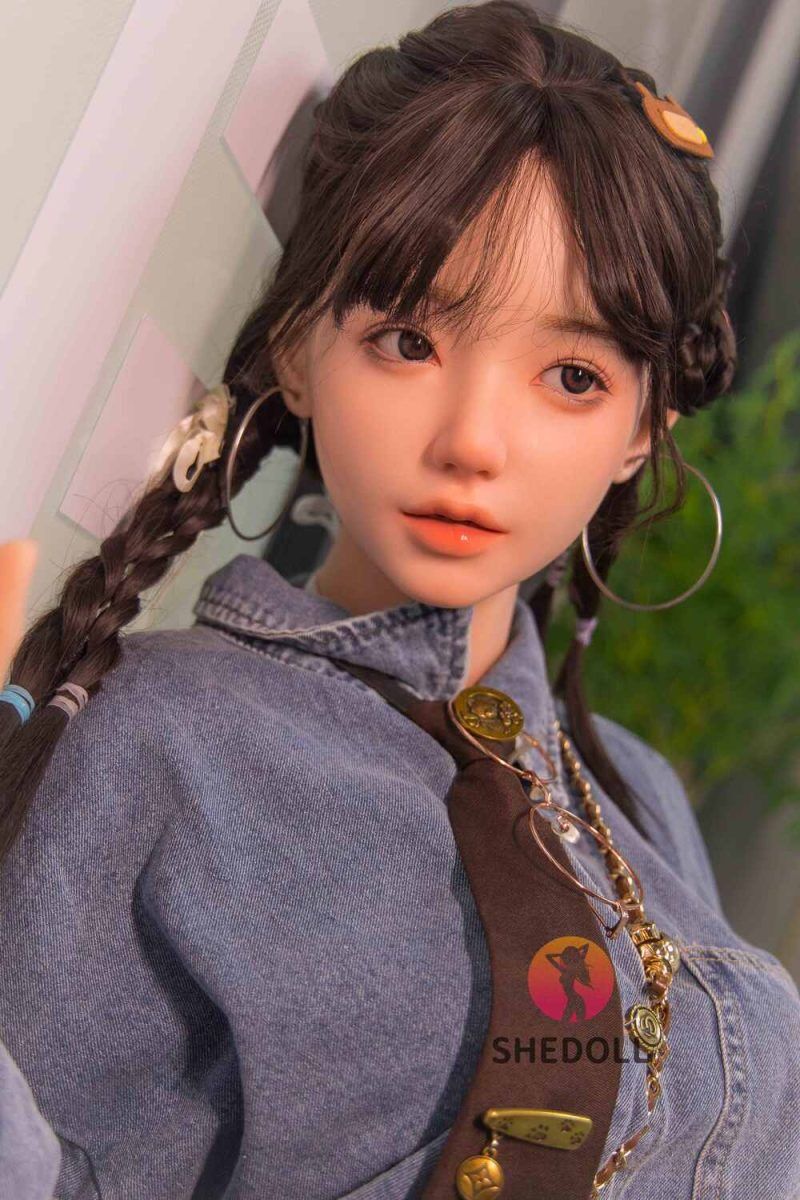 Picture of 158cm/5ft2 C-cup Silicone Head Sex Doll – Zhiyuan