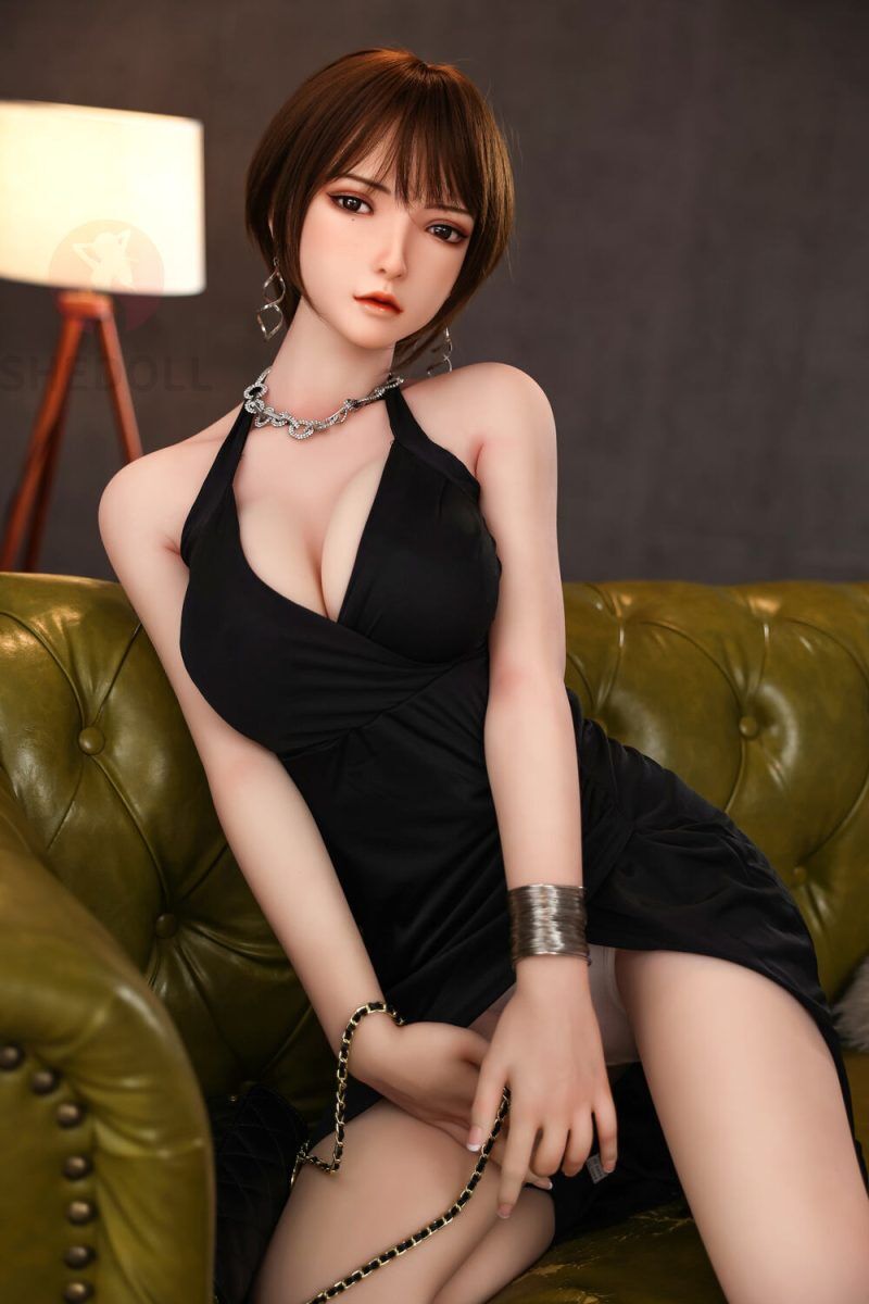 Picture of 158cm/5ft2 C-cup Silicone Head Sex Doll – Lengyue