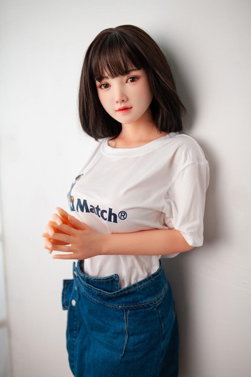 Picture of 148cm/4ft10 C-cup Silicone Head Sex Doll – Sunny