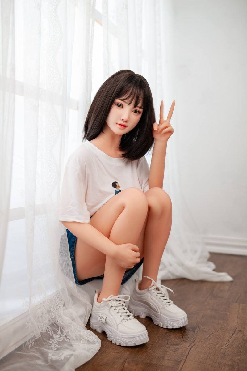 Picture of 148cm/4ft10 C-cup Silicone Head Sex Doll – Sunny