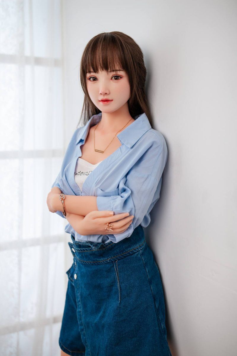Picture of 148cm/4ft10 C-cup Silicone Head Sex Doll – Sunny