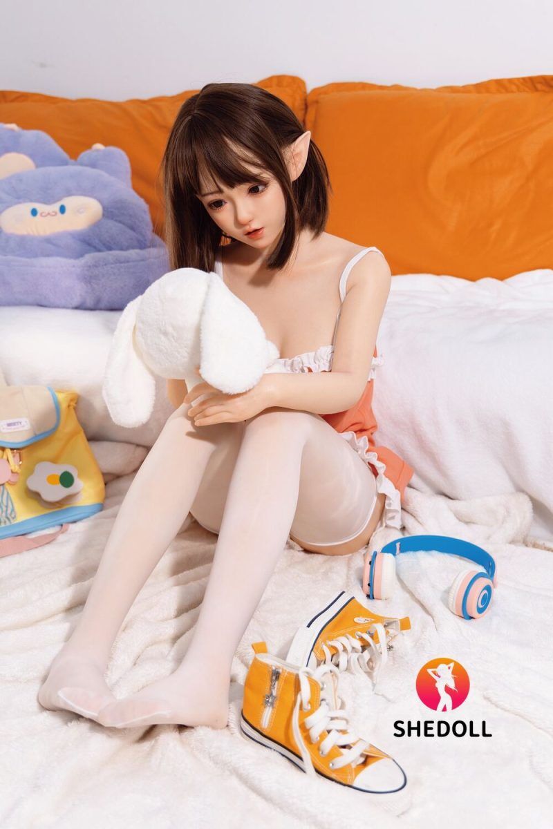Picture of 148cm/4ft10 C-cup Silicone Head Sex Doll – Erin