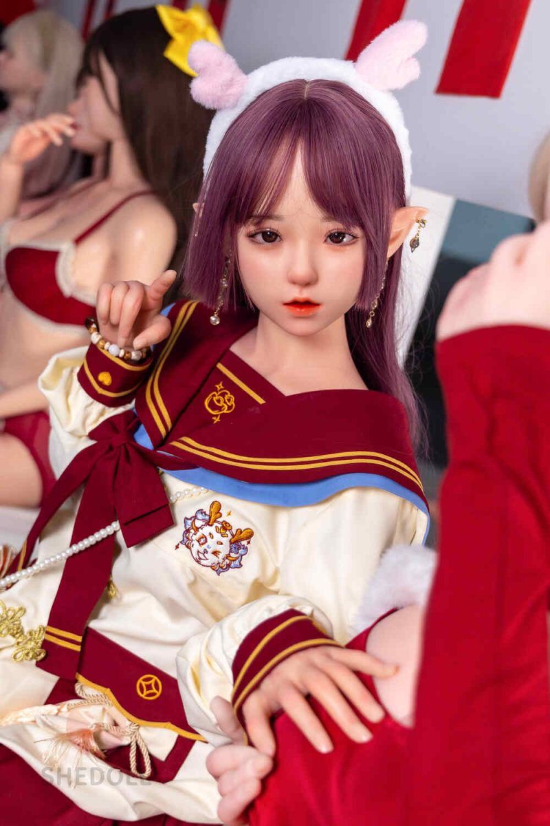 Picture of 148cm/4ft10 C-cup Silicone Head Sex Doll – Erin