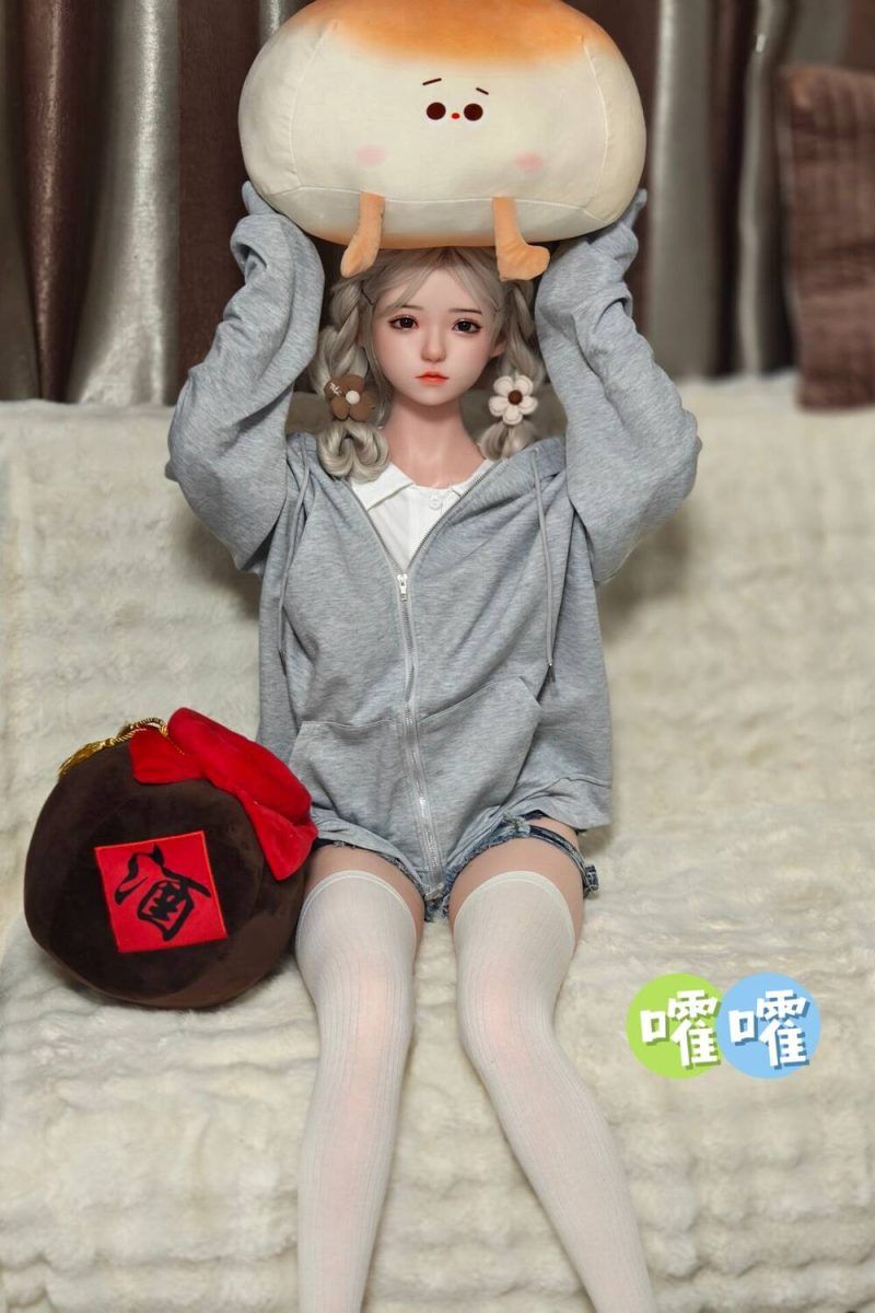 Picture of 148cm/4ft10 C-cup Silicone Head Sex Doll – Erin