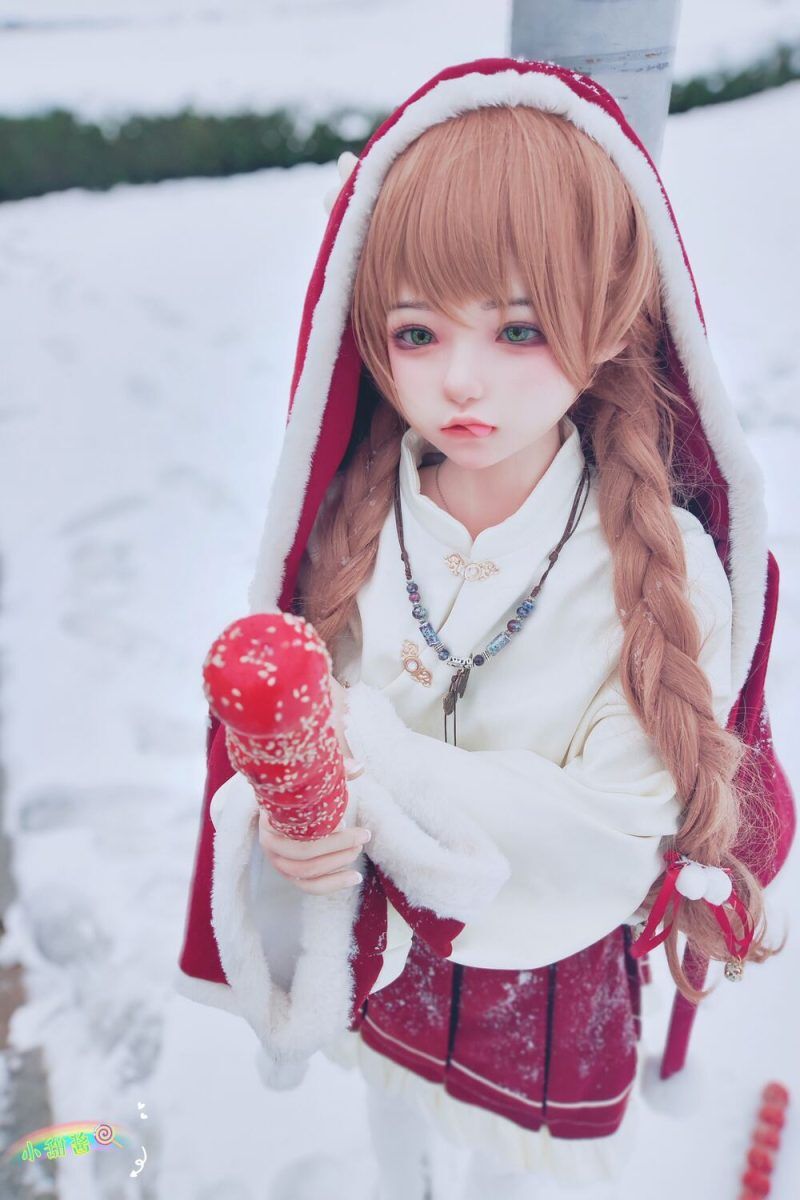 Picture of 148cm/4ft10 C-cup Silicone Head Sex Doll – Erin