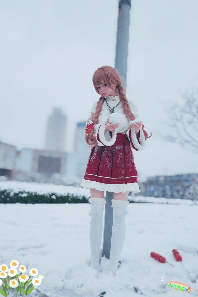 Picture of 148cm/4ft10 C-cup Silicone Head Sex Doll – Erin