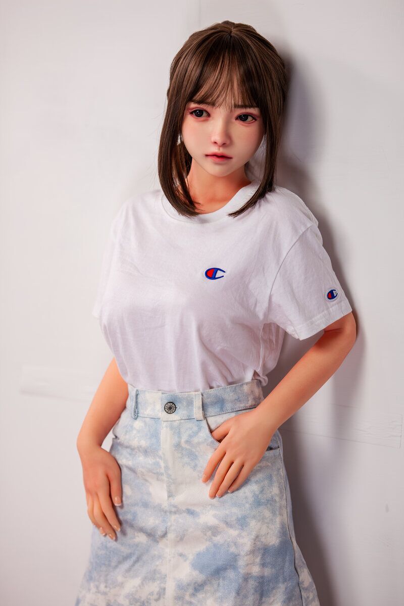 Picture of 148cm/4ft10 C-cup Silicone Head Sex Doll – Luoyi