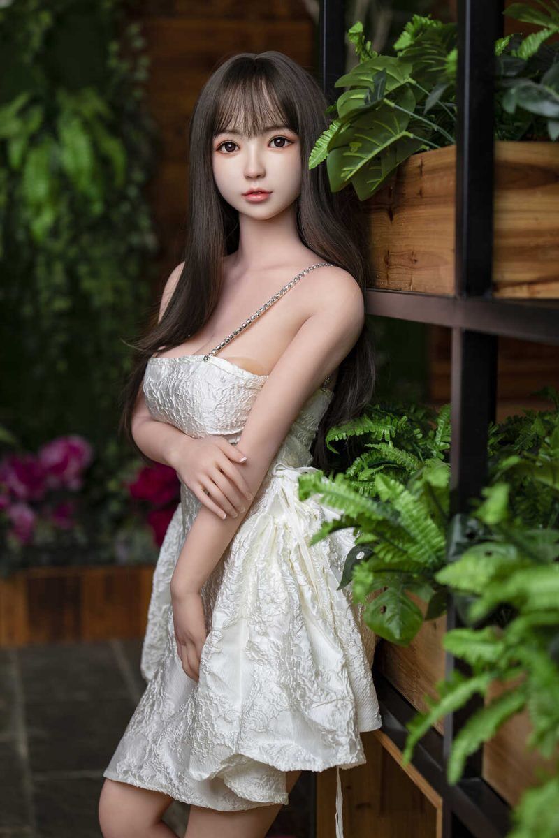Picture of 148cm/4ft10 C-cup Silicone Head Sex Doll – Coco