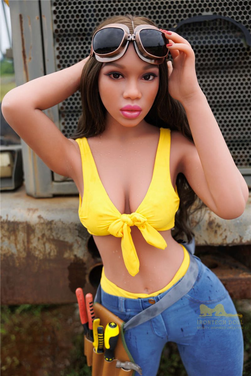 Picture of 163cm/5ft4 B-cup TPE Sex Doll – Michaelia Saul