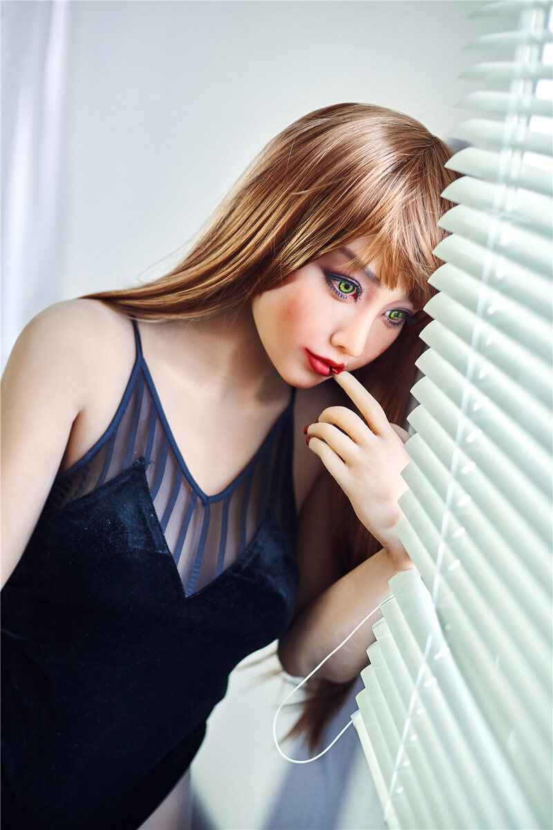 Picture of 163cm/5ft4 E-cup TPE Sex Doll – Saya