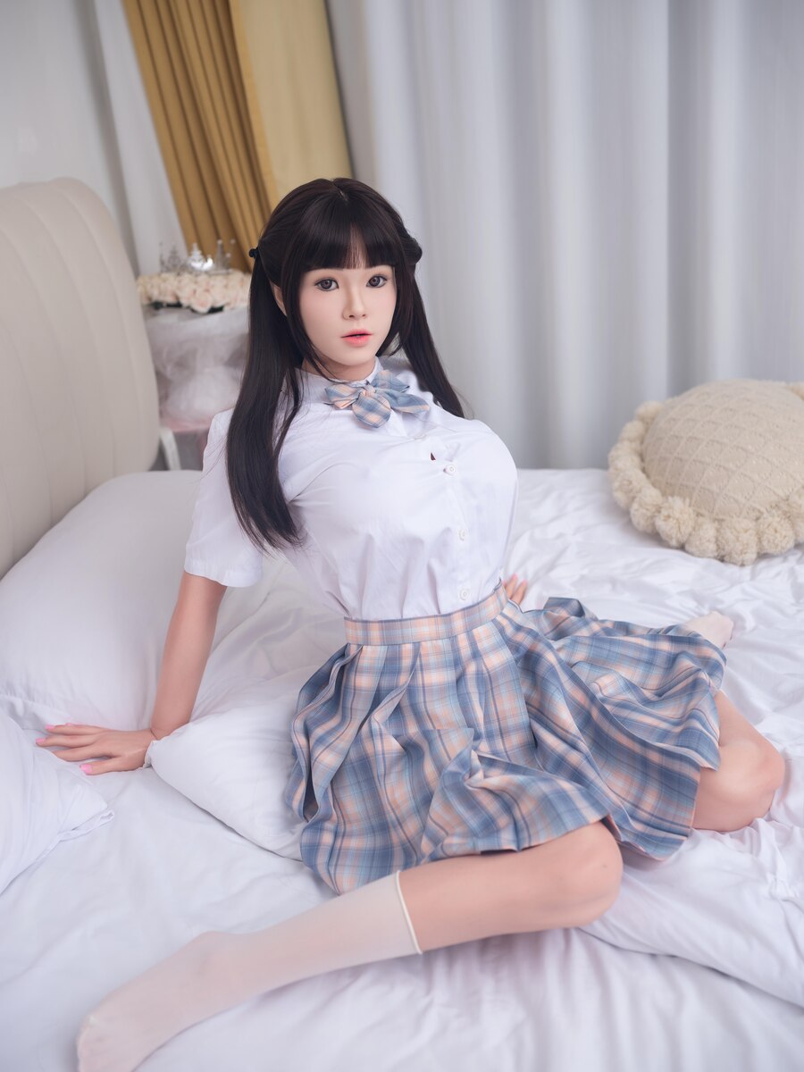 Picture of 158cm/5ft2 F-cup Silicone Sex Doll – Ariella.D
