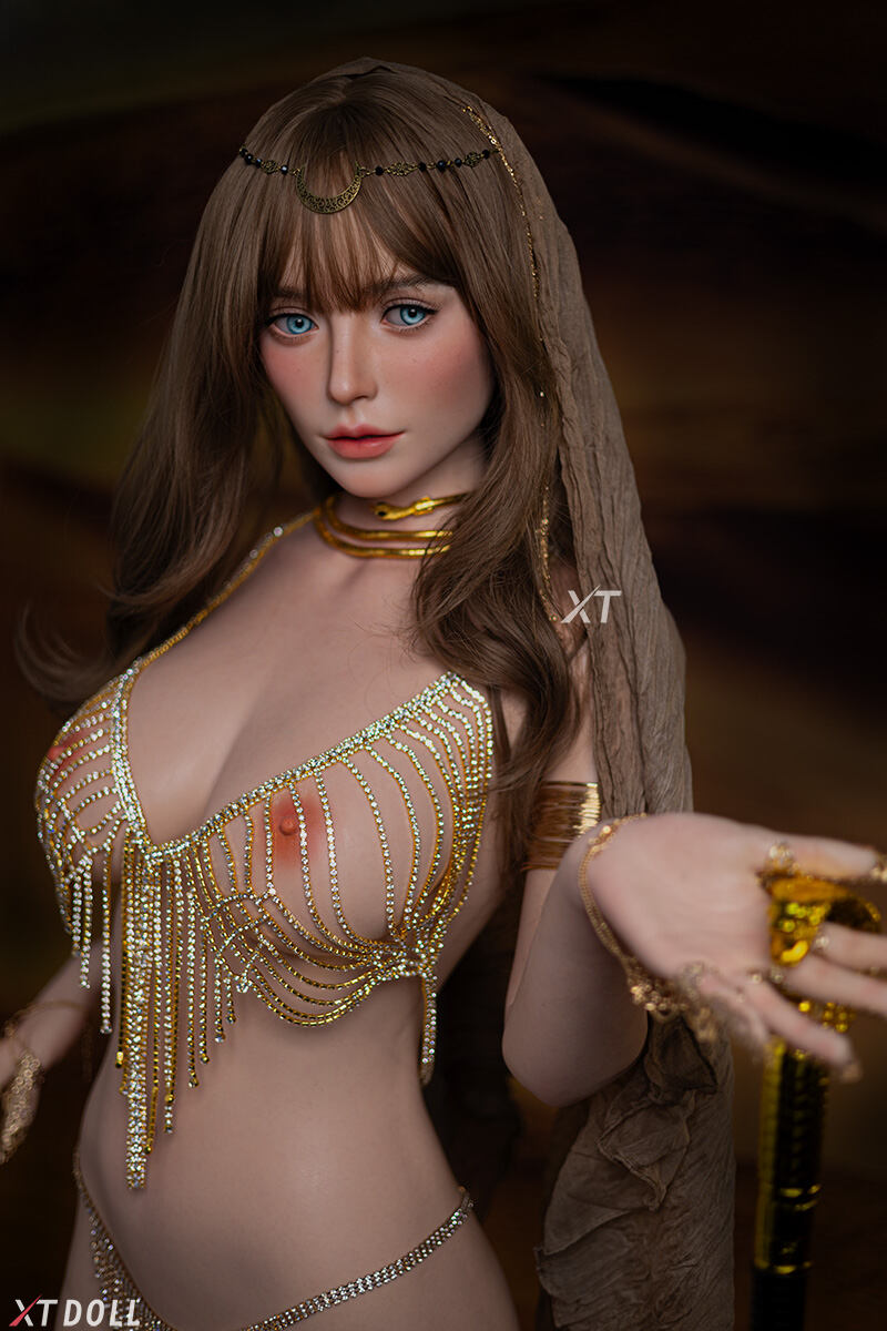 Picture of 165cm/5ft5 E-cup Silicone Sex Doll – Olivia